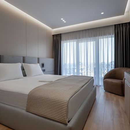 Ami Mar Hotel Sarande Bagian luar foto