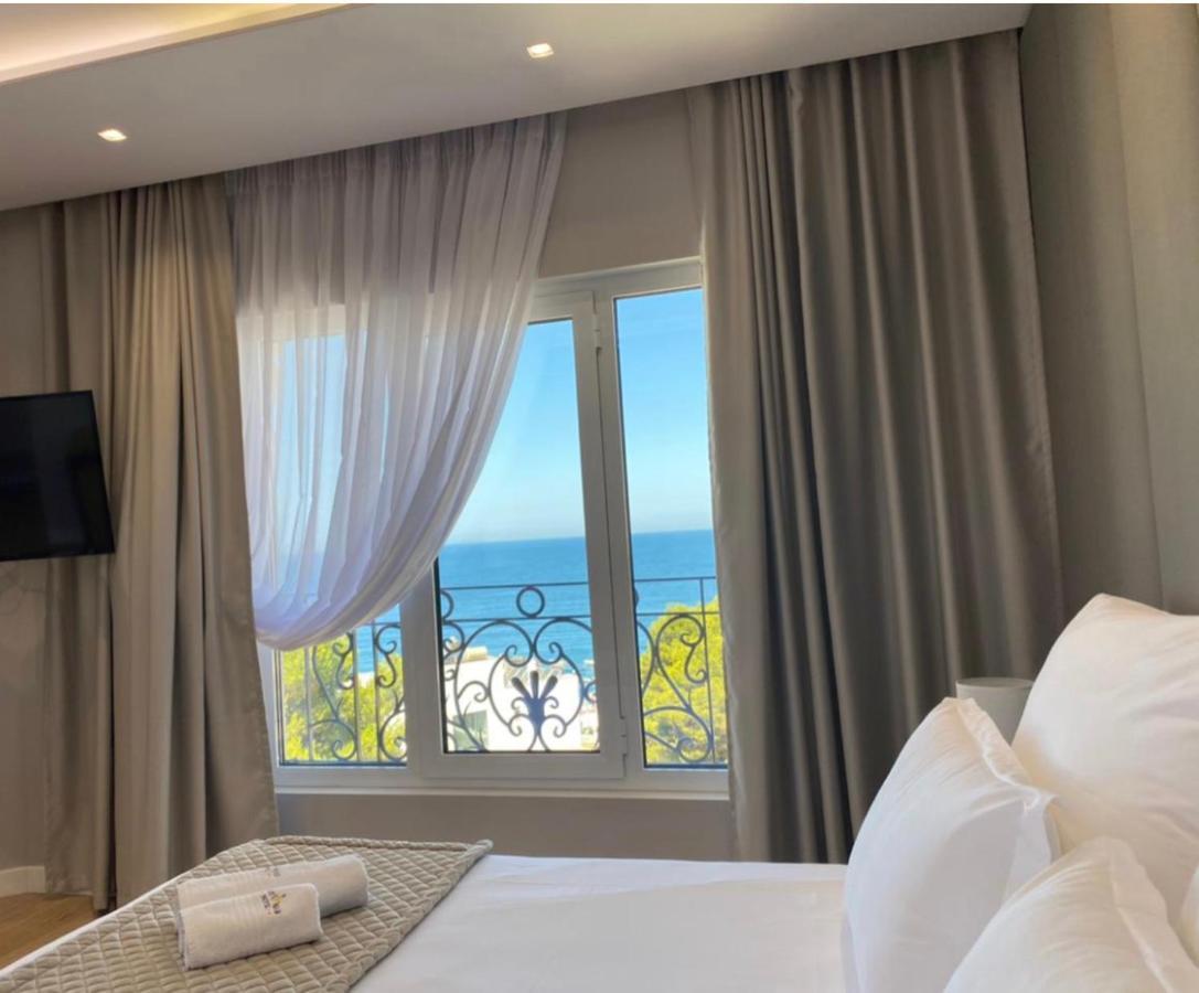 Ami Mar Hotel Sarande Bagian luar foto