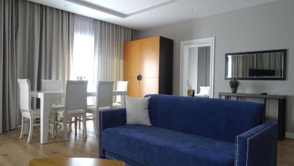 Ami Mar Hotel Sarande Bagian luar foto