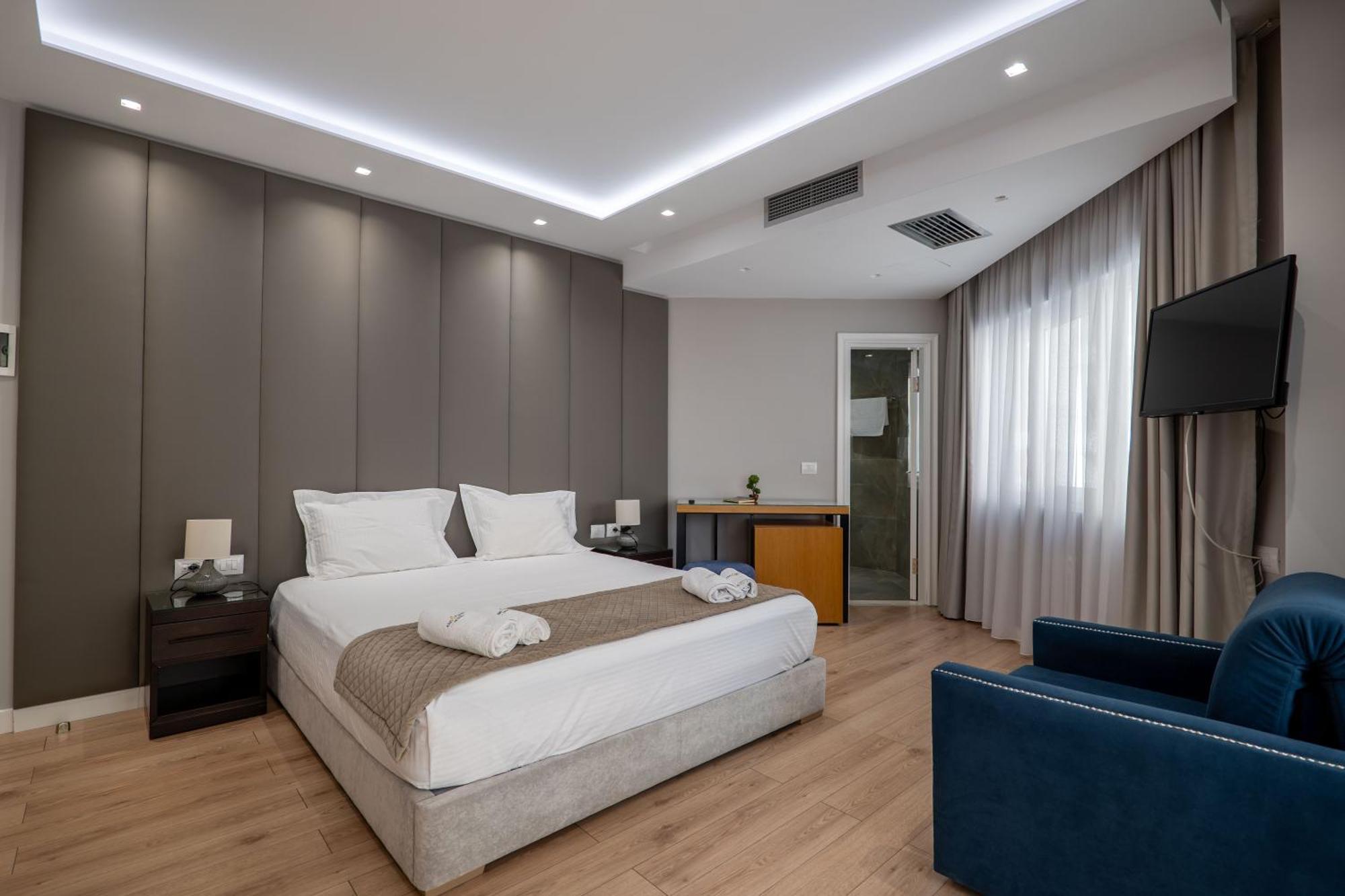 Ami Mar Hotel Sarande Bagian luar foto