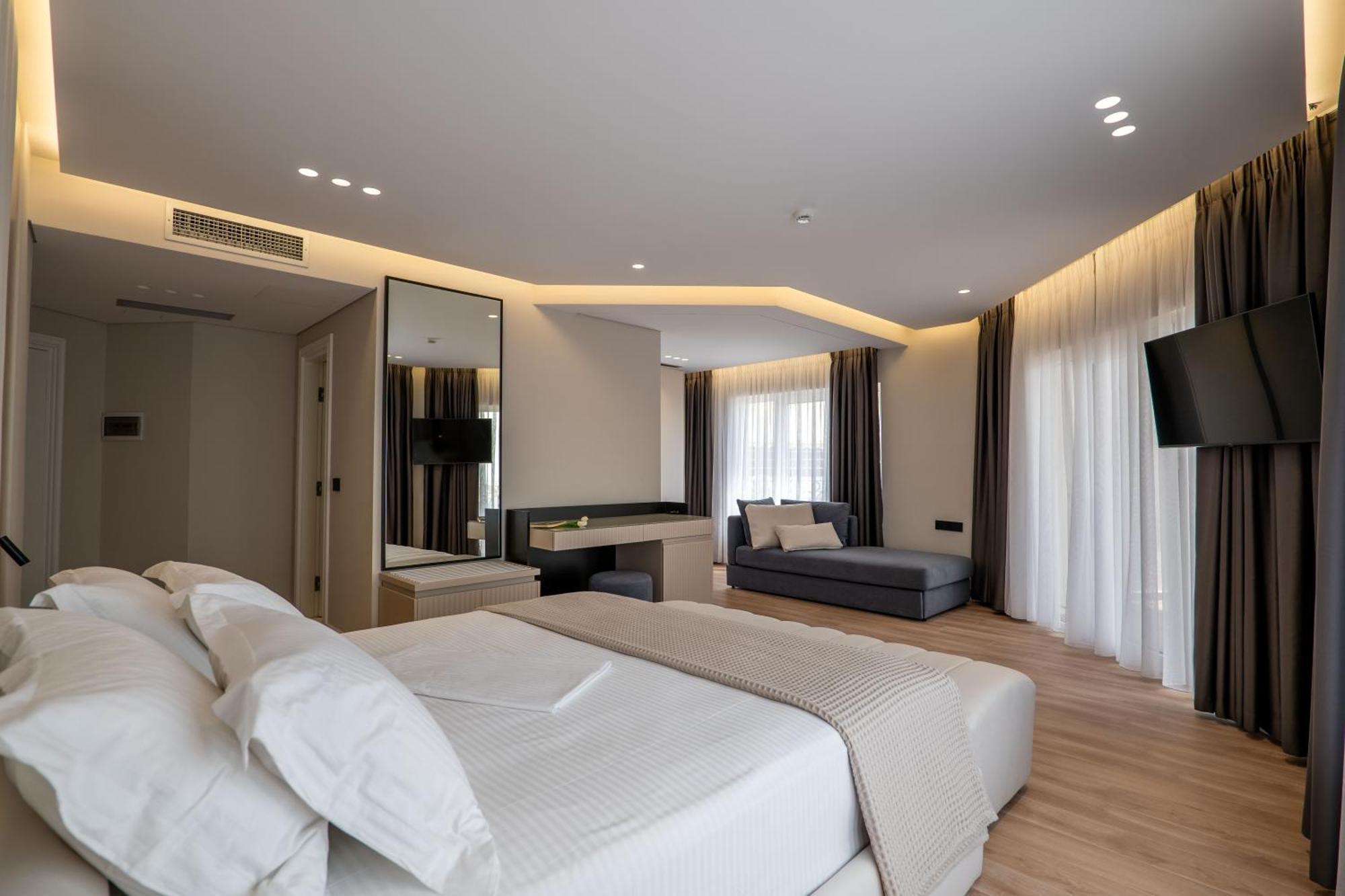 Ami Mar Hotel Sarande Bagian luar foto