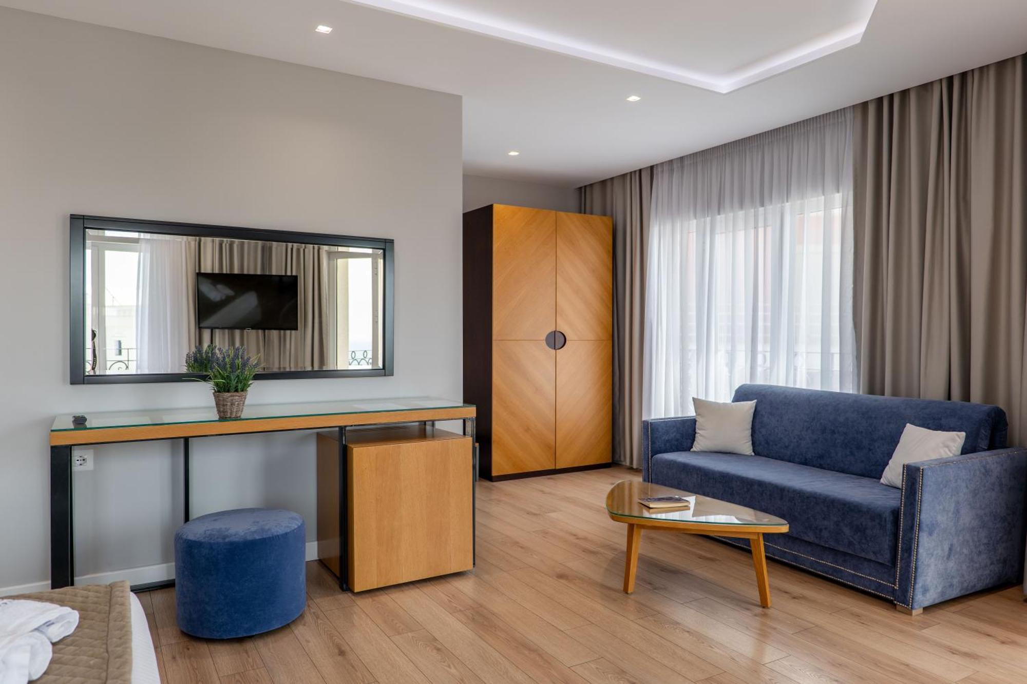 Ami Mar Hotel Sarande Bagian luar foto